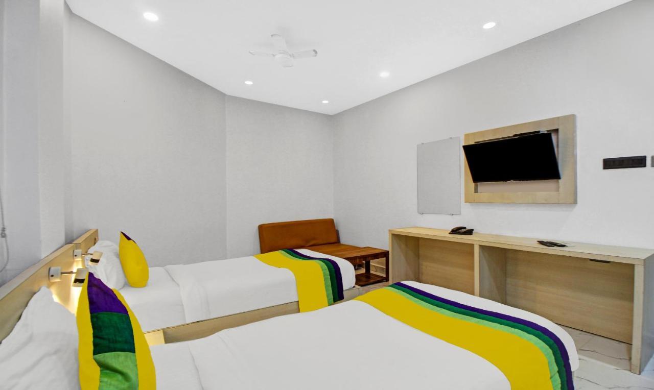 Itsy Hotels Transit Express Колката Екстер'єр фото