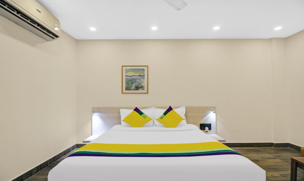 Itsy Hotels Transit Express Колката Екстер'єр фото